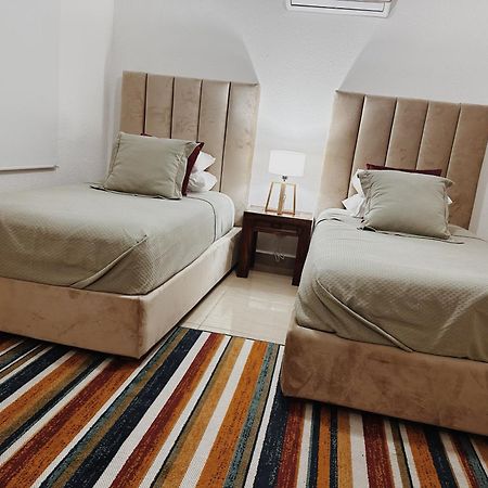 Newly Renovated ! Villa Laguna แคนคูน ภายนอก รูปภาพ