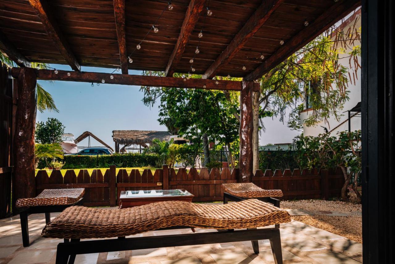 Newly Renovated ! Villa Laguna แคนคูน ภายนอก รูปภาพ